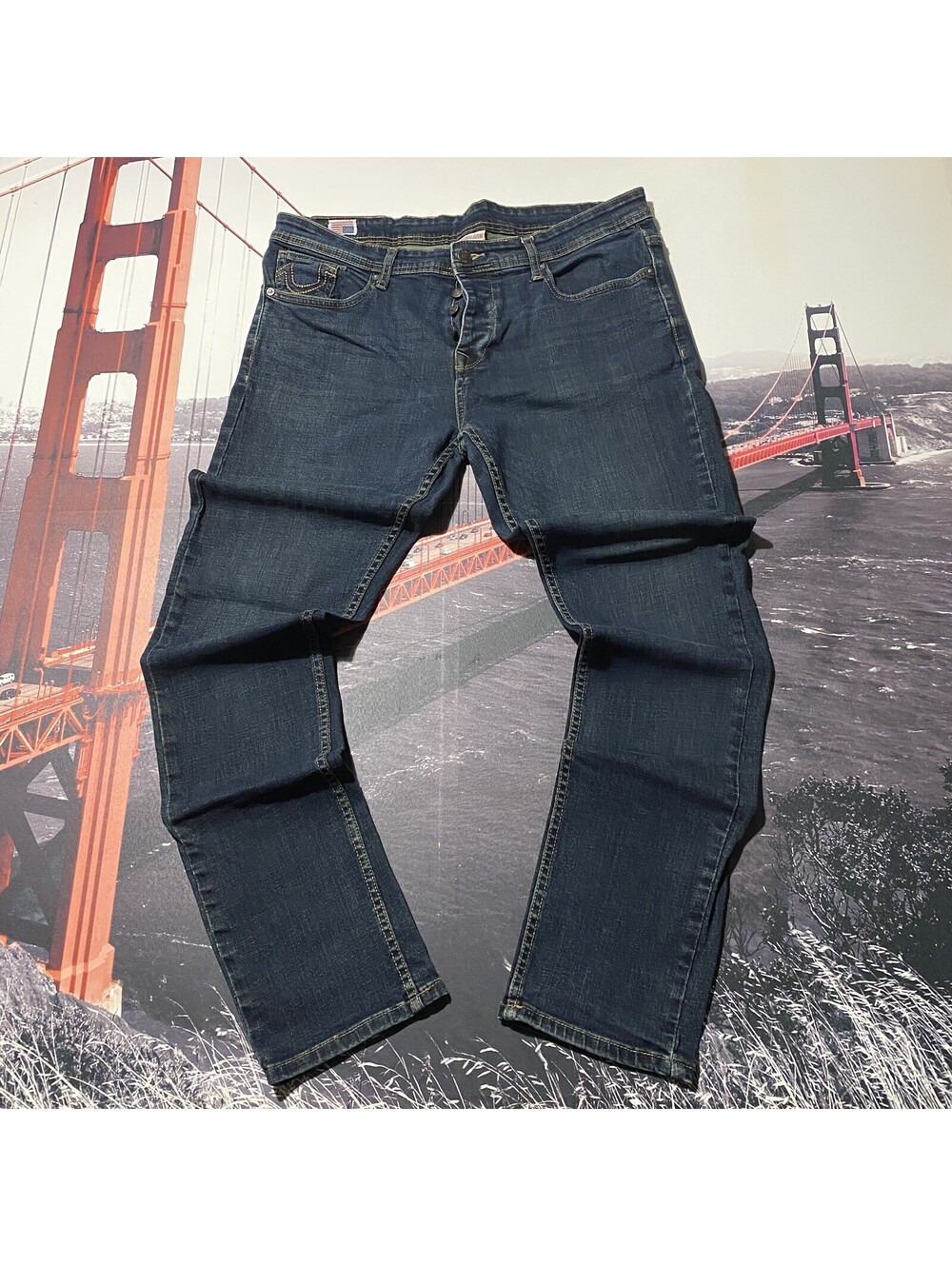 True Religion Jeans 36x32 Rocco Relaxed Skinny Mens ButtonFly Stretch Slim USA